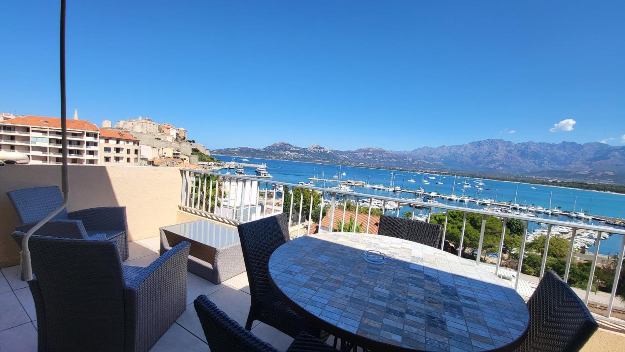 Appartement Sur La Baie, En Centre Ville Calvi  Exteriör bild